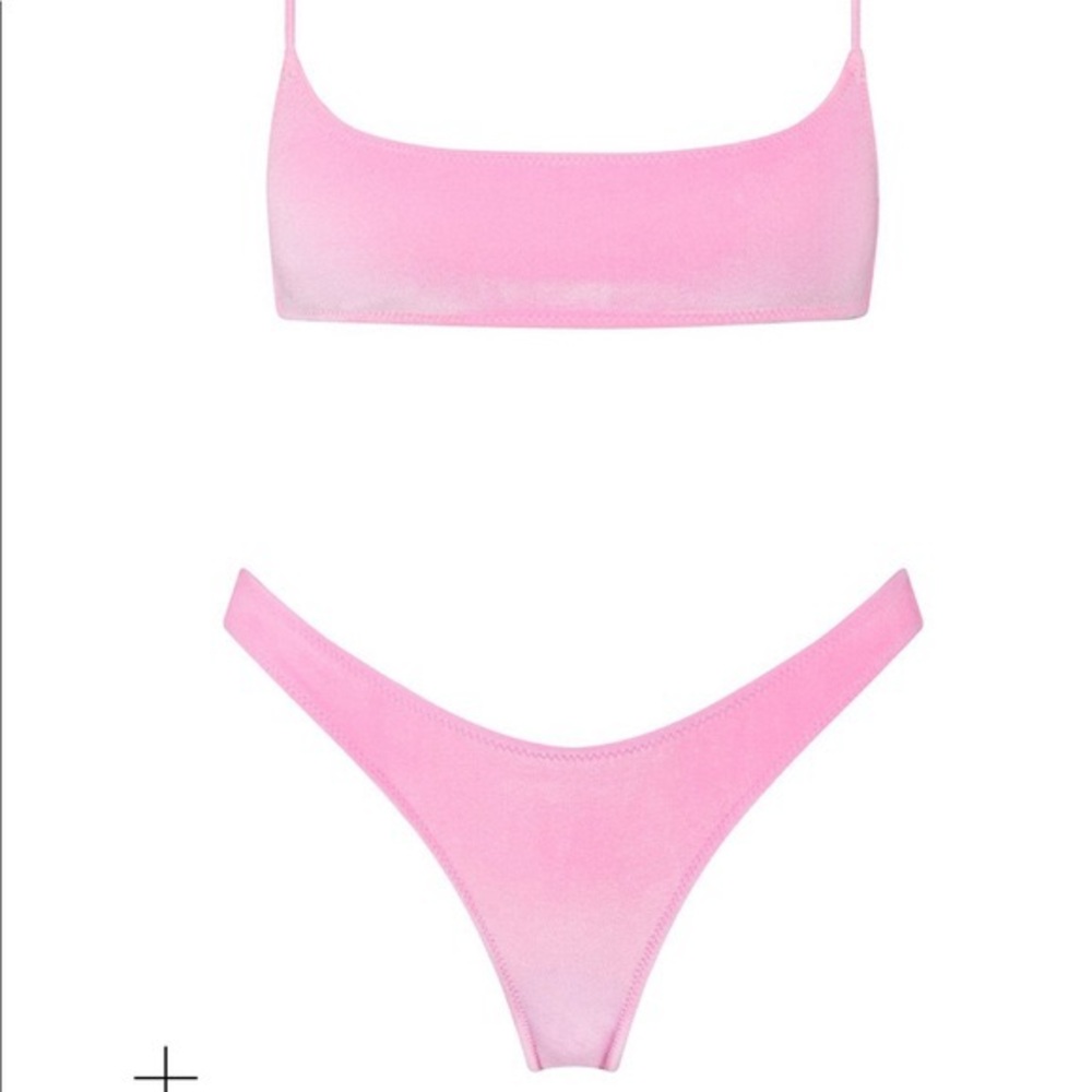 ISO TRIANGL DREAMLAND
